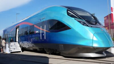 China pamer kereta cepat tenaga hidrogen