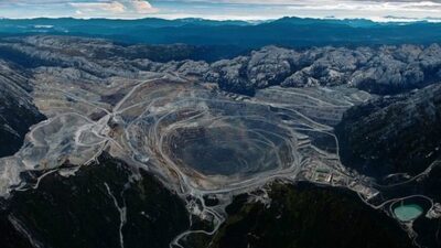 Cerita Jokowi sulitnya nego saham Freeport