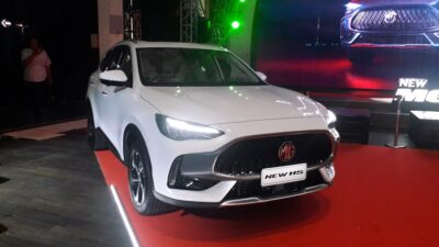 Intip spesifikasi New MG HS, SUV harga Rp400 jutaan.