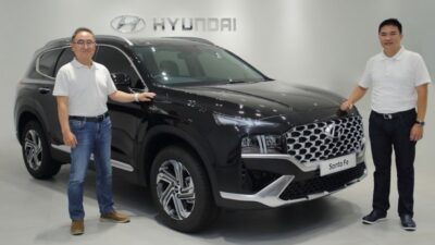 Hyundai Santa Fe 2021.