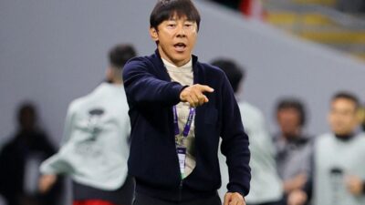 Adu Kekayaan Shin Tae-yong VS Ahmed Al Kahf Wasit yang Rampok Kemenangan Indonesia, Lebih Bombastis Mana?