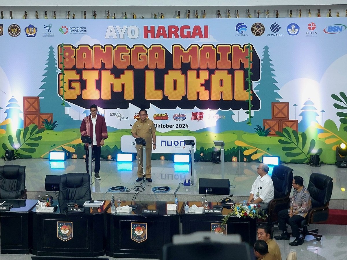 Mendagri Tito Karnavian dan Menparekraf Sandiaga Uno meluncurkan Platform Game Asset Nusantara (GANA), Jakarta, 7 OKtober 2024.