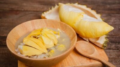 Makan Durian