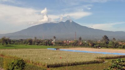 Gunung Salak