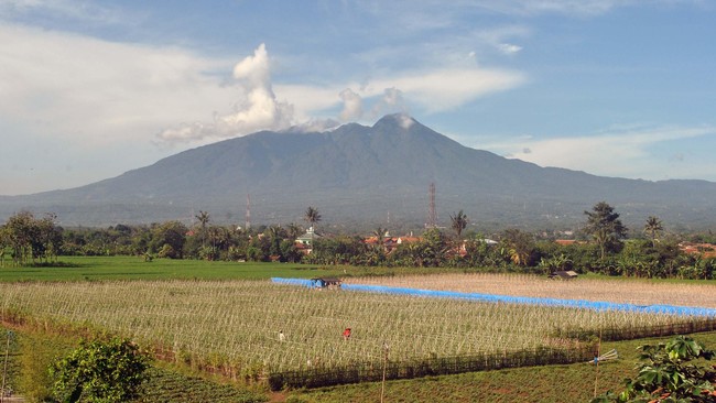 Gunung Salak