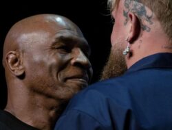Pam Stepnick Gemetar Lihat Mike Tyson Latihan di Depan Mata