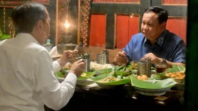 Makan Malam Prabowo dan Jokowi, Nikmati Hidangan Tradisional