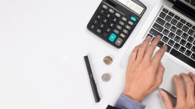 Barang dan Jasa yang Kena PPN 12%.