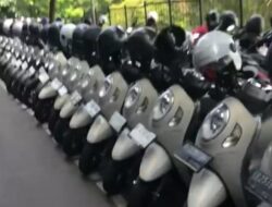 Parkiran Motor di Unnes Ditata Seperti Dealer, Netizen, Naikkan Gaji Tukang Parkirnya!