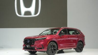 Segini pajak mobil Honda CR-V keluaran tahun 2024 semua tipe.