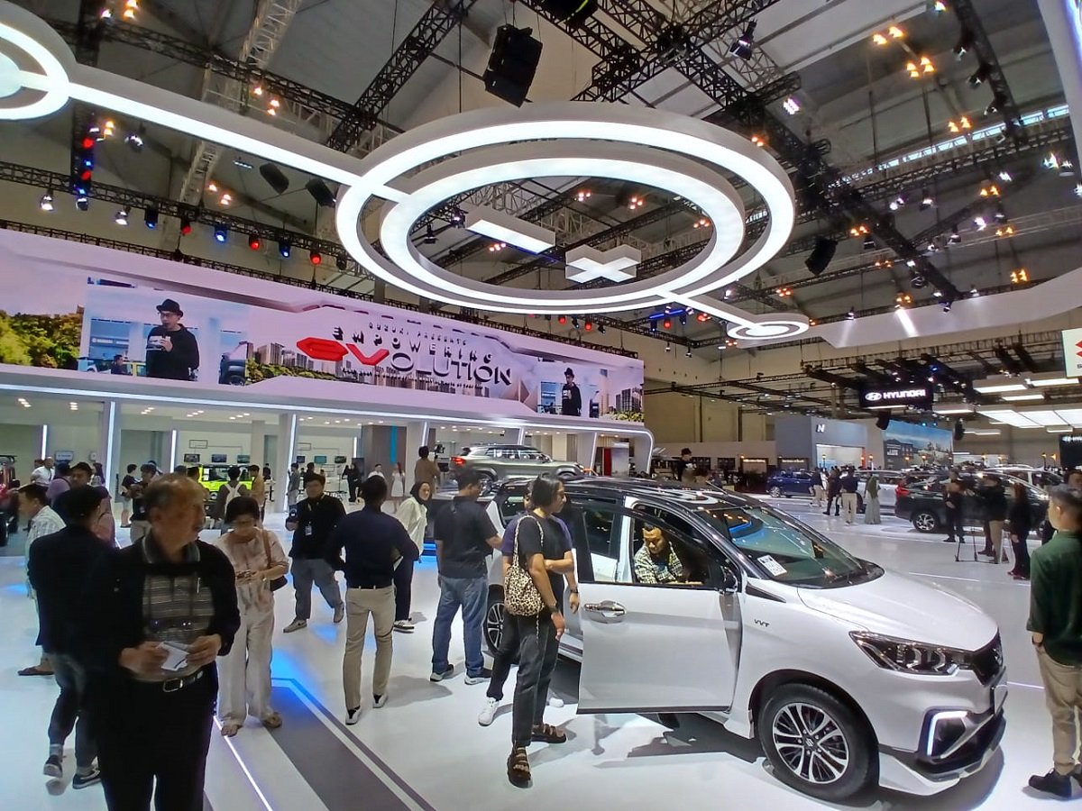 Gaikindo optimis penjualan mobil tahun depan tembus 1 juta unit.