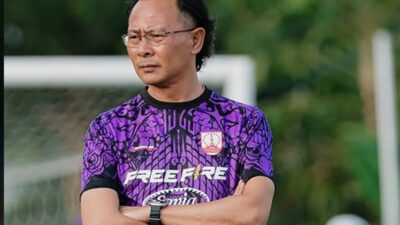 Ong Kim Swee kini jadi pelatih Persis Solo.