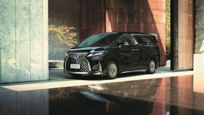 Perkiraan Pajak Mobil Lexus LM 350 4 Seater di Jakarta, Tahu Berapa?