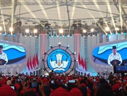 Hari Guru Nasional, Prabowo Umumkan Kenaikan Tunjangan Guru