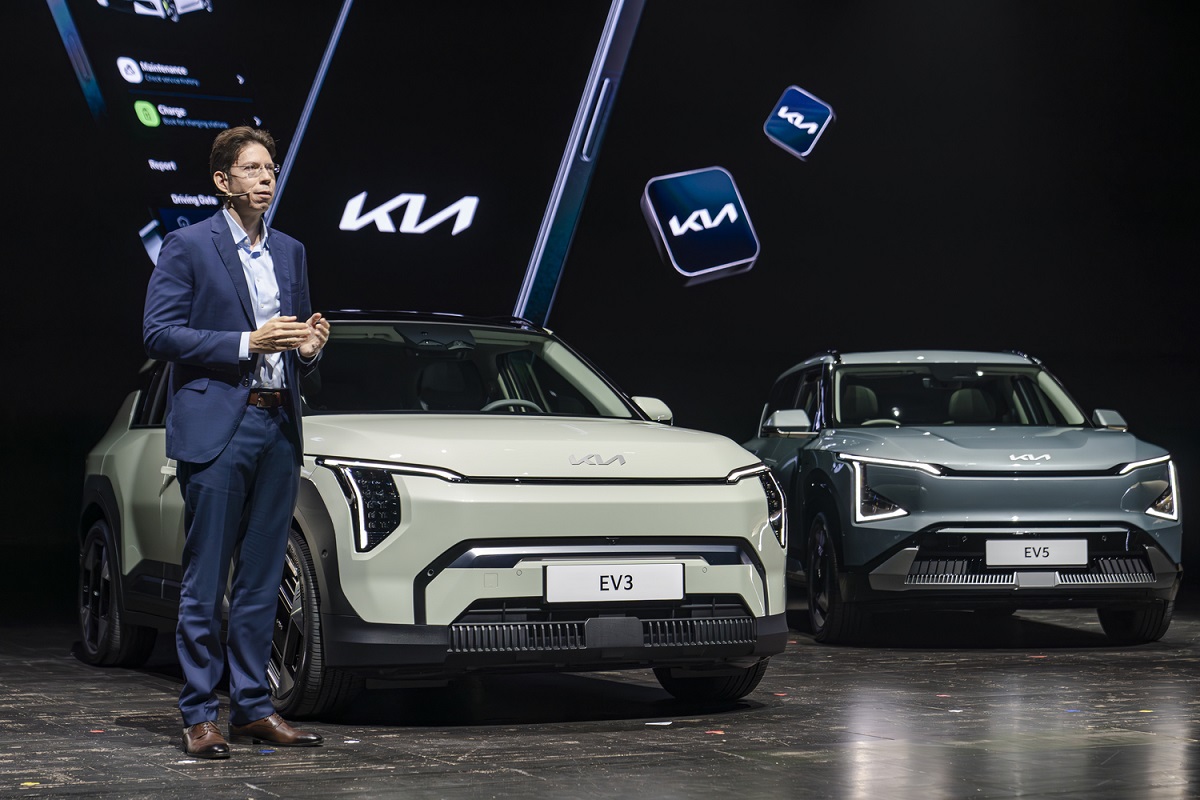 KIA memamerikan EV3 pada KIA EV Day 2024.
