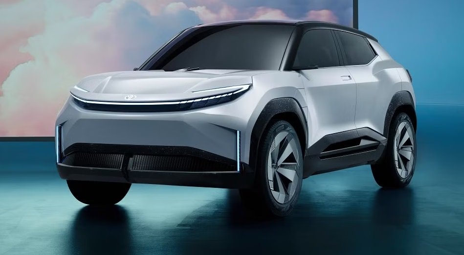 Toyota luncurkan SUV listrik baru kolaborasi dengan Suzuki tahun depan, pakai EVX?