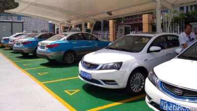 Ilustrasi taksi listrik