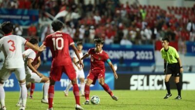 Insiden Sikutan Pemain Vietnam Terhadap Haykal Alhafiz, Media Vietnam Justru Bangga