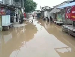 Banjir Rob Mengancam 10 Wilayah Pesisir Jakarta, BPBD Peringatkan