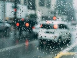 Angin Kencang dan Hujan Lebat Diprediksi Terjang Beberapa Wilayah