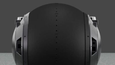 Robot Rotunbot RT-G telah terlihat membantu polisi dalam sebuah video viral.