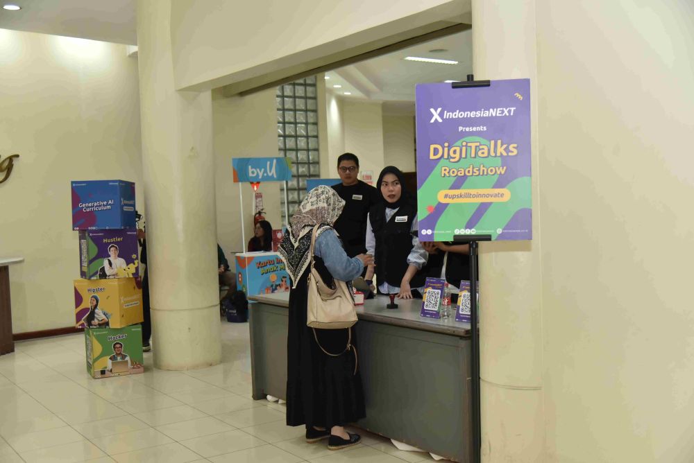 Telkomsel kembali menghadirkan program unggulan, IndonesiaNEXT ke-9, dengan tema #UpskillToInnovate.