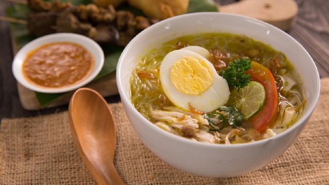 Ilustrasi. Soto ayam masuk dalam daftar sup terbaik di dunia.