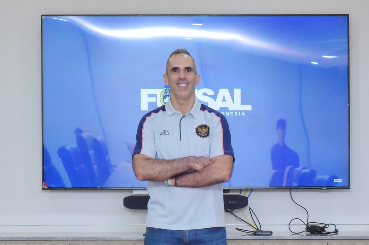 Luis Estrella jadi pelatih Timnas Futsal Putri Indonesia.