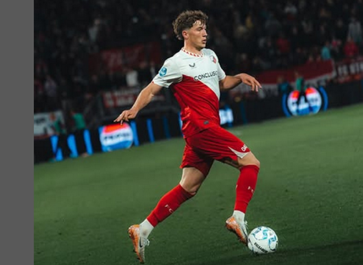 Ole Romeny siap isi lini depan Timnas Indonesia saat menghadapi Australia.