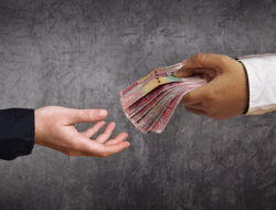 OJK Tegaskan Tindakan Debt Collector Harus Sesuai Aturan, Tidak Boleh Ada Kekerasan atau Ancaman