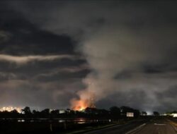 Kebakaran di Moss Landing Tuntut Evakuasi 1.500 Warga