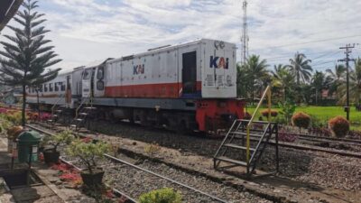 Kereta Api