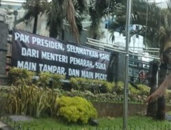Menteri Diduga Pemarah, Pegawai Kemendiktisaintek Aksi Protes