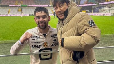 Pesan Haru Sandy Walsh untuk Shin Tae-yong Setelah Dipecat PSSI