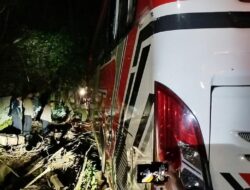 Bus Siswa SMK Bali Global Terlibat Kecelakaan Beruntun