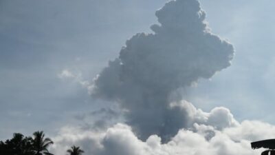 Erupsi Gunung Ibu