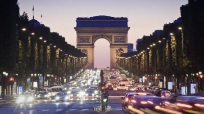 Meningkatnya Pengunjung AS dan Eropa Dorong Kenaikan Pendapatan Pariwisata Prancis