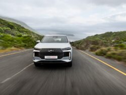 Tiggo Cross Hadirkan Estetika ‘Wajah Harimau’ dan Gril Berlian yang Mewah