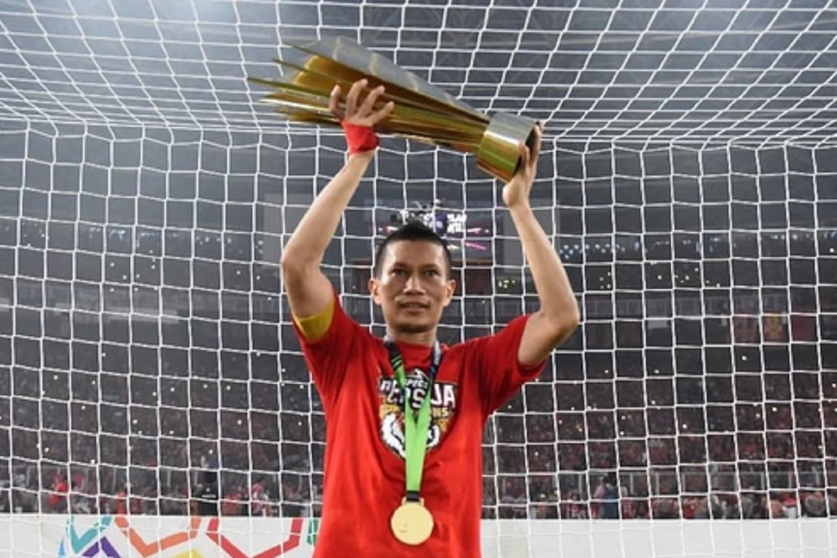 Ismed Sofyan menyesal tak pernah membela Persib Bandung.