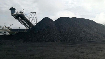 Trump Terapkan Tarif Baru, Harga Batu Bara Tertekan