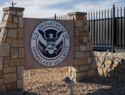 Kebijakan Baru Trump Ancam Ribuan WNI di Amerika Serikat