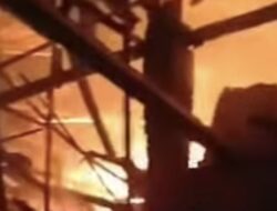 Kebakaran Rumah Tinggal Terjadi di Jalan Dr Saharjo