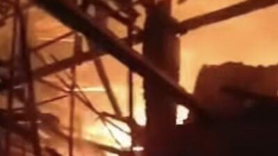 Kebakaran Rumah Tinggal Terjadi di Jalan Dr Saharjo