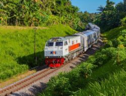 Penumpang Kereta Gajayana Jatuh di Jembatan Kewek, Dilarikan ke RS