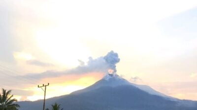 Letusan Gunung Lewotobi Laki-laki