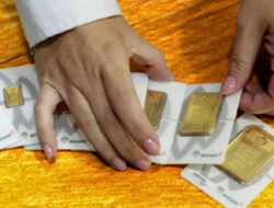 Harga Emas Dunia Naik 8 Pekan Berturut-turut, Capai Rekor Tertinggi