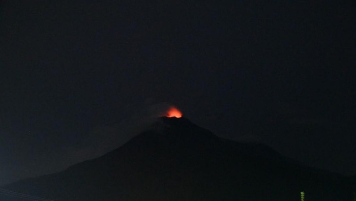 Erupsi Gunung Lewotobi Laki-laki