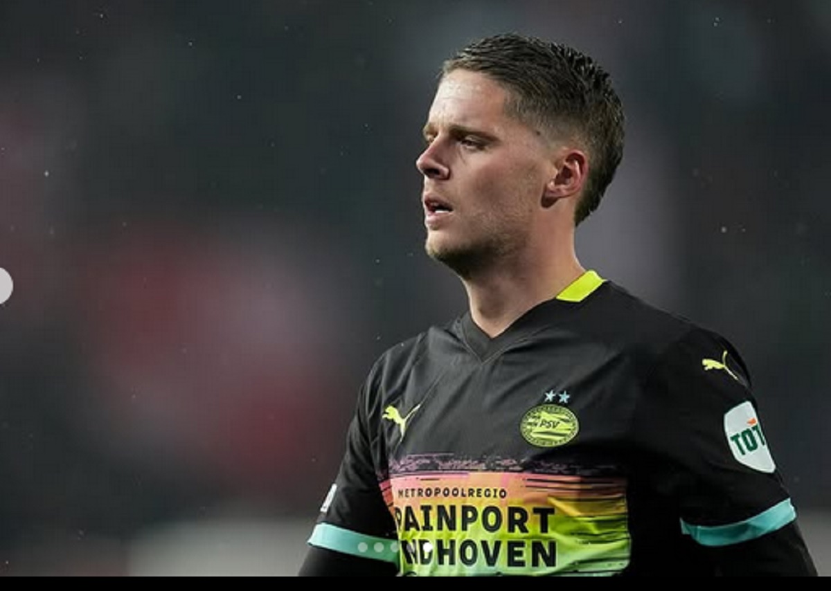 Joey Veerman minta maaf sudah abaikan Calvin Verdonk.