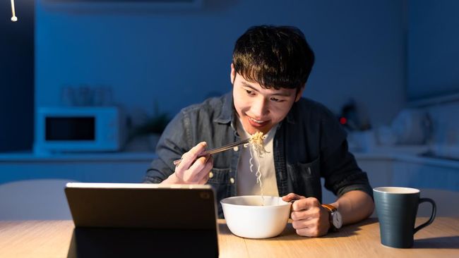 Apa yang terjadi jika tidak makan malam, benarkah bagus untuk kesehatan.