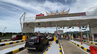 Tol Padang-Sicincin